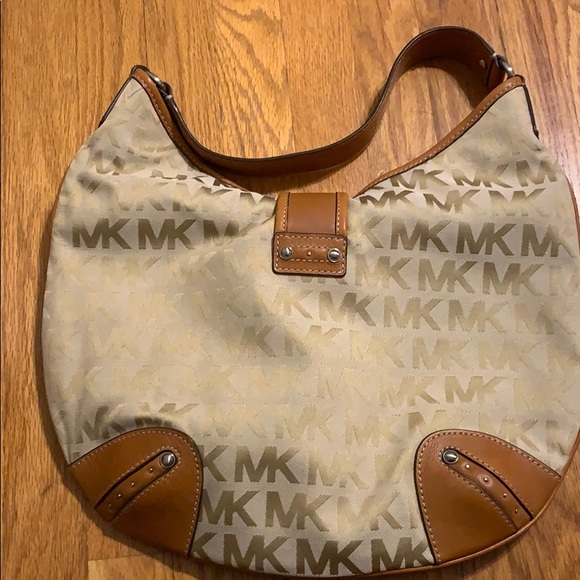 Michael Kors shoulder bag- gold signature jacquard - Picture 4 of 8